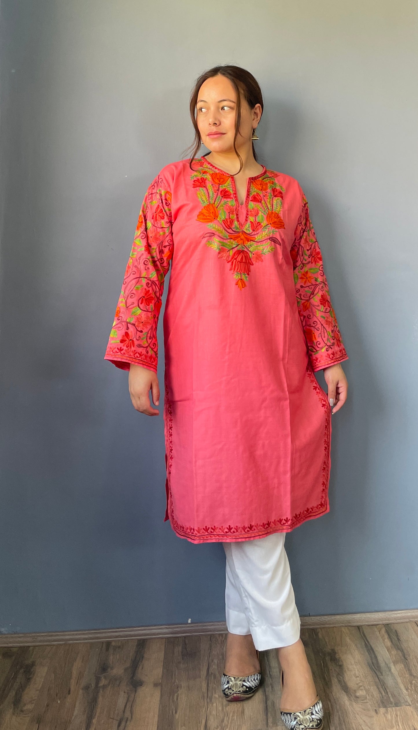 Sonzal Kurti | Light Pink With Orange Embroidery