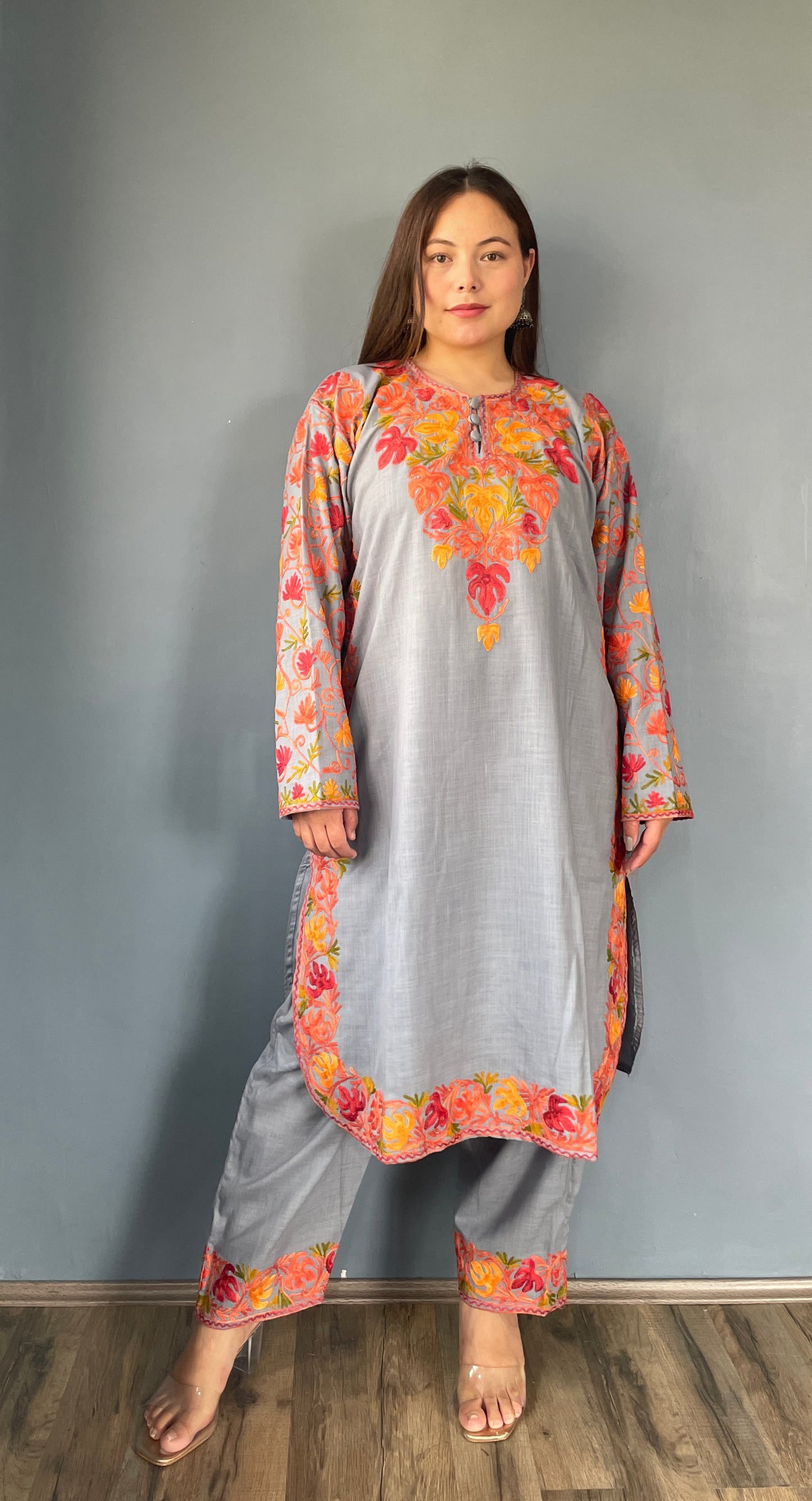 Bahaar Kurta Set | Gray With Red Embroidery