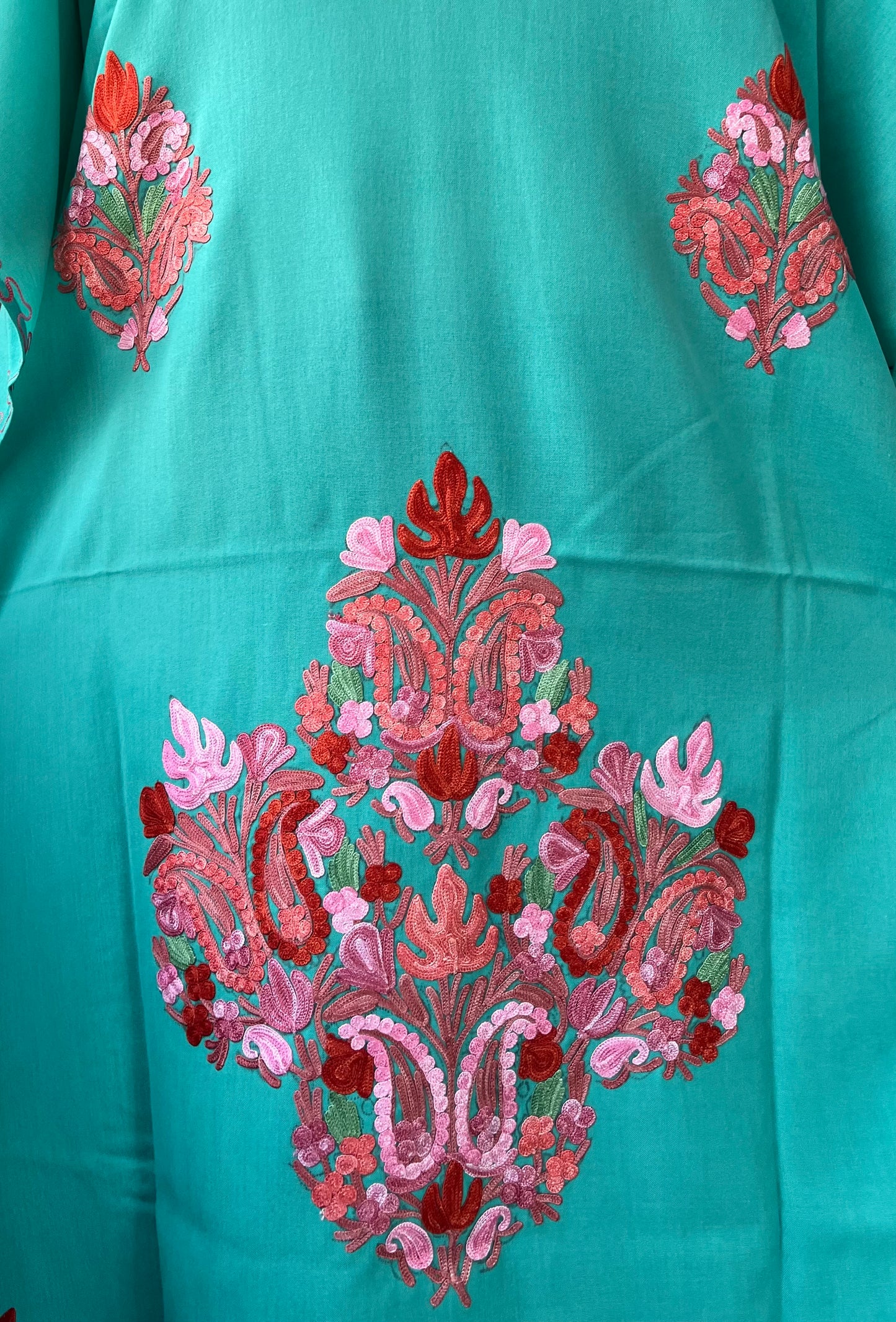 Aari Embroidered Cotton Kaftan | Turquoise Blue With Red And Pink Embroidery