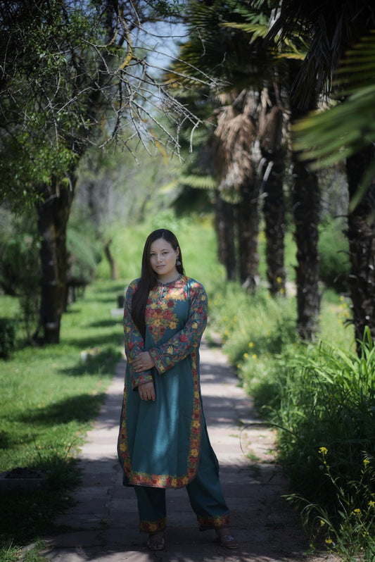 Bahaar Kurta Set | Bottle Green With Golden Embroidery