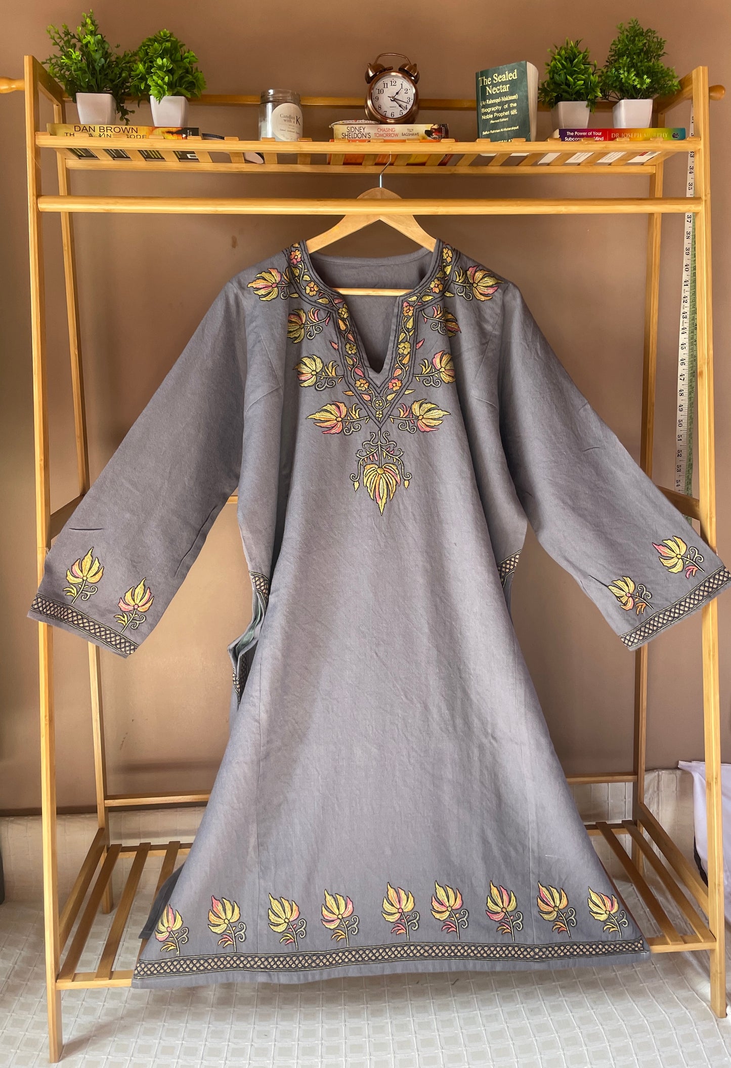 Sozni Embroidered Pheran | Chinar | Gray