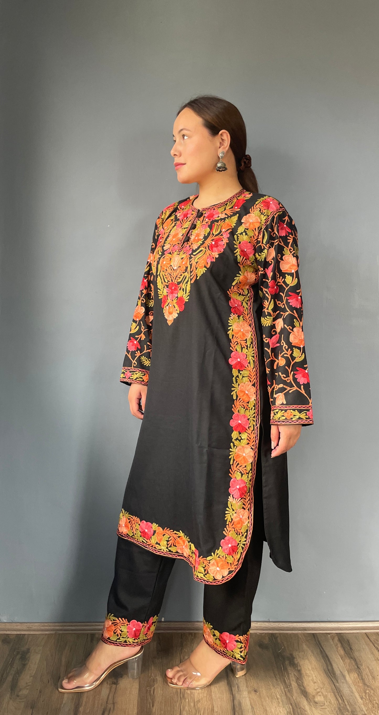 Bahaar Kurta Set | Black With Green Embroidery