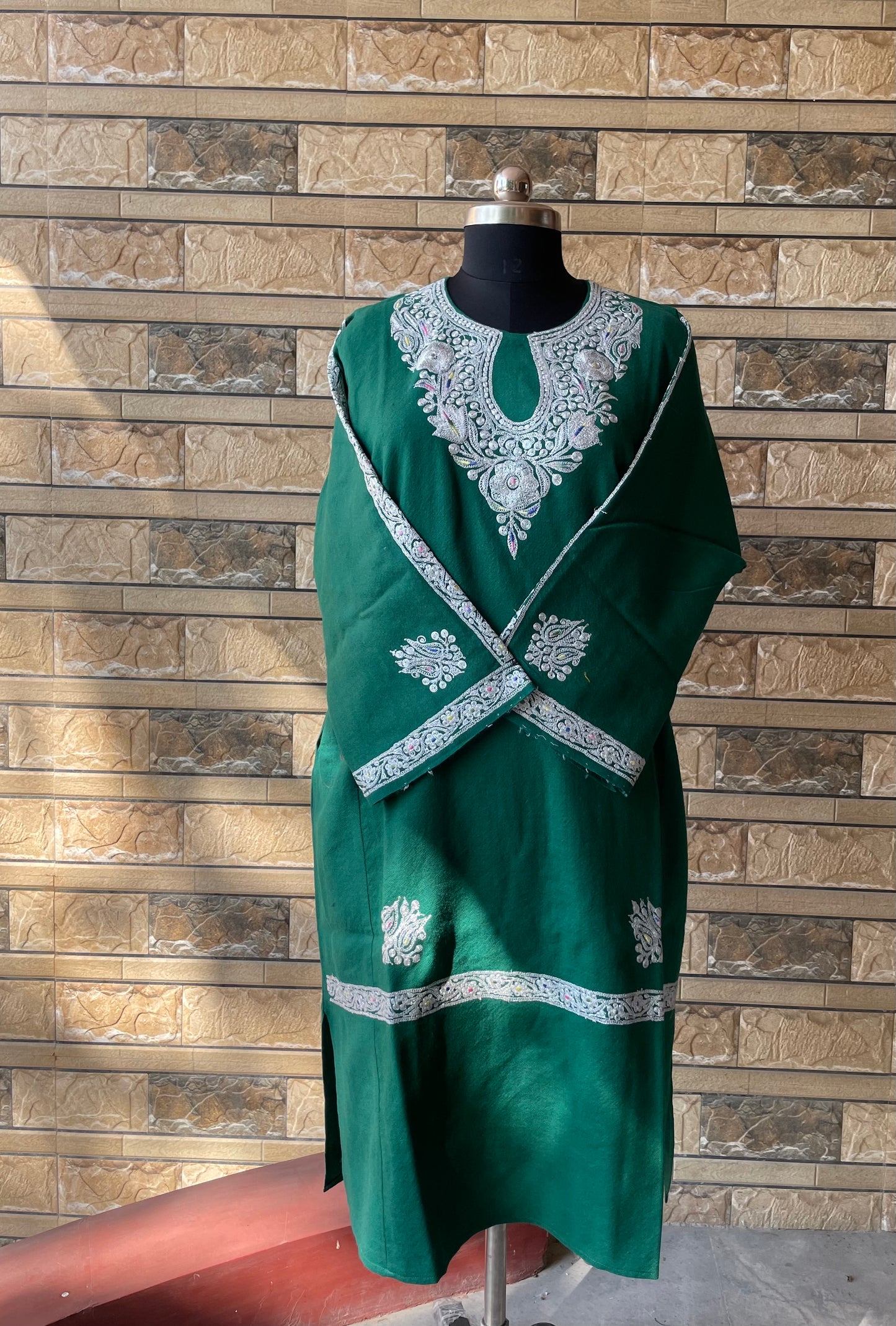 Tilla Embroidered Pheran | Green