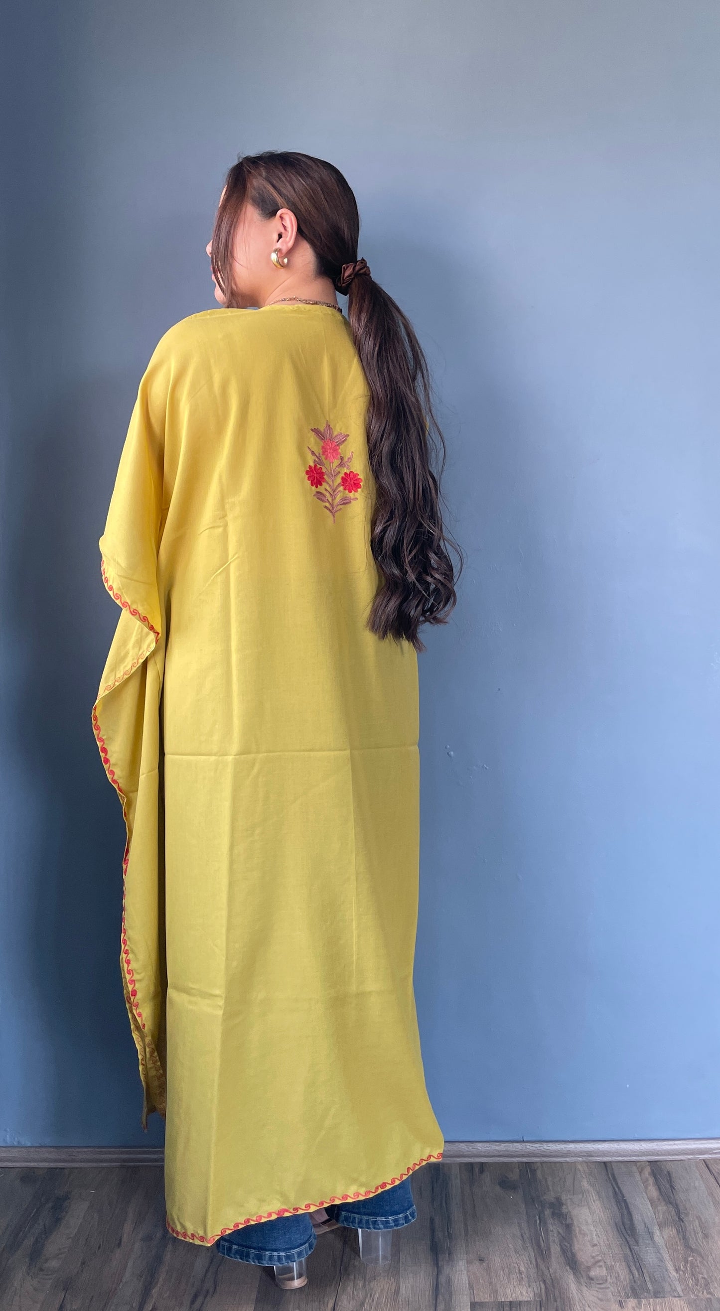 Aari Embroidered Cotton Kaftan | Light Green With Red Embroidery