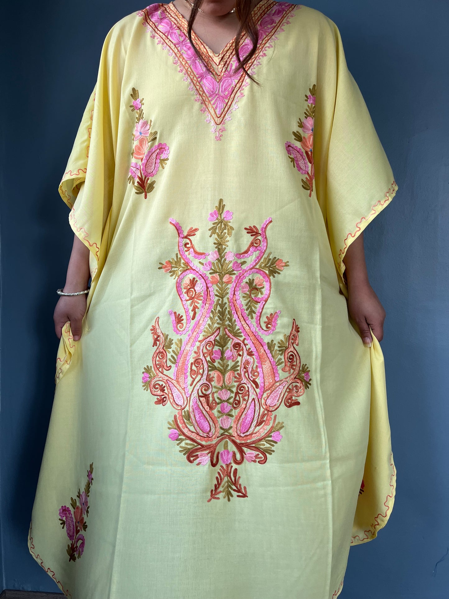 Aari Embroidered Cotton Kaftan | Pastel Yellow With Pink Embroidery