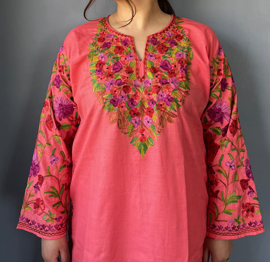 Sonzal Kurti | Light Pink With Red Embroidery