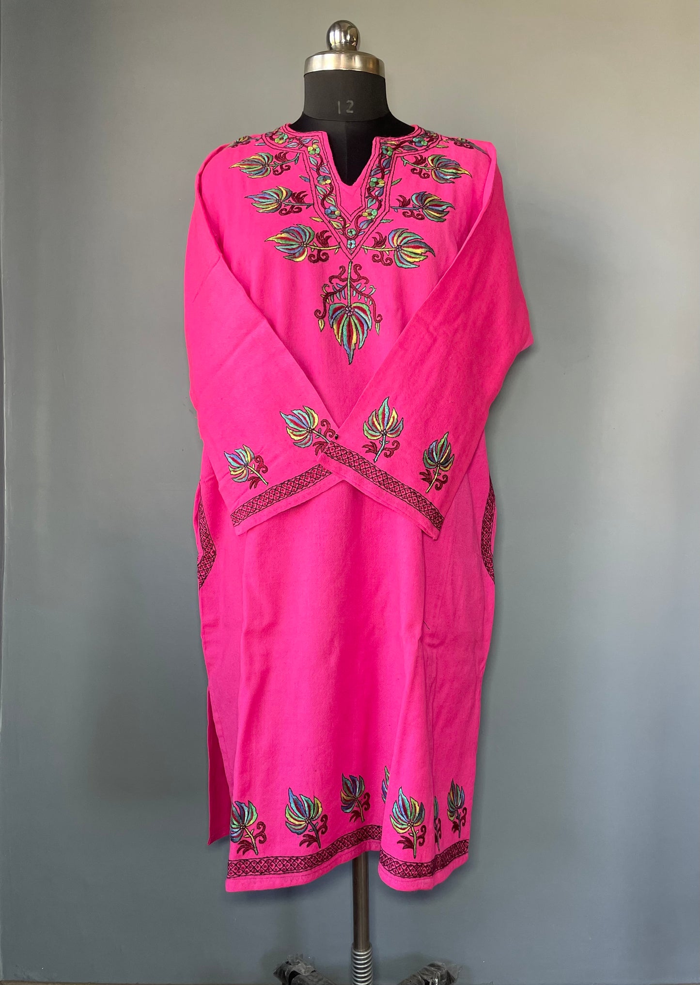 Sozni Embroidered Pheran | Pink