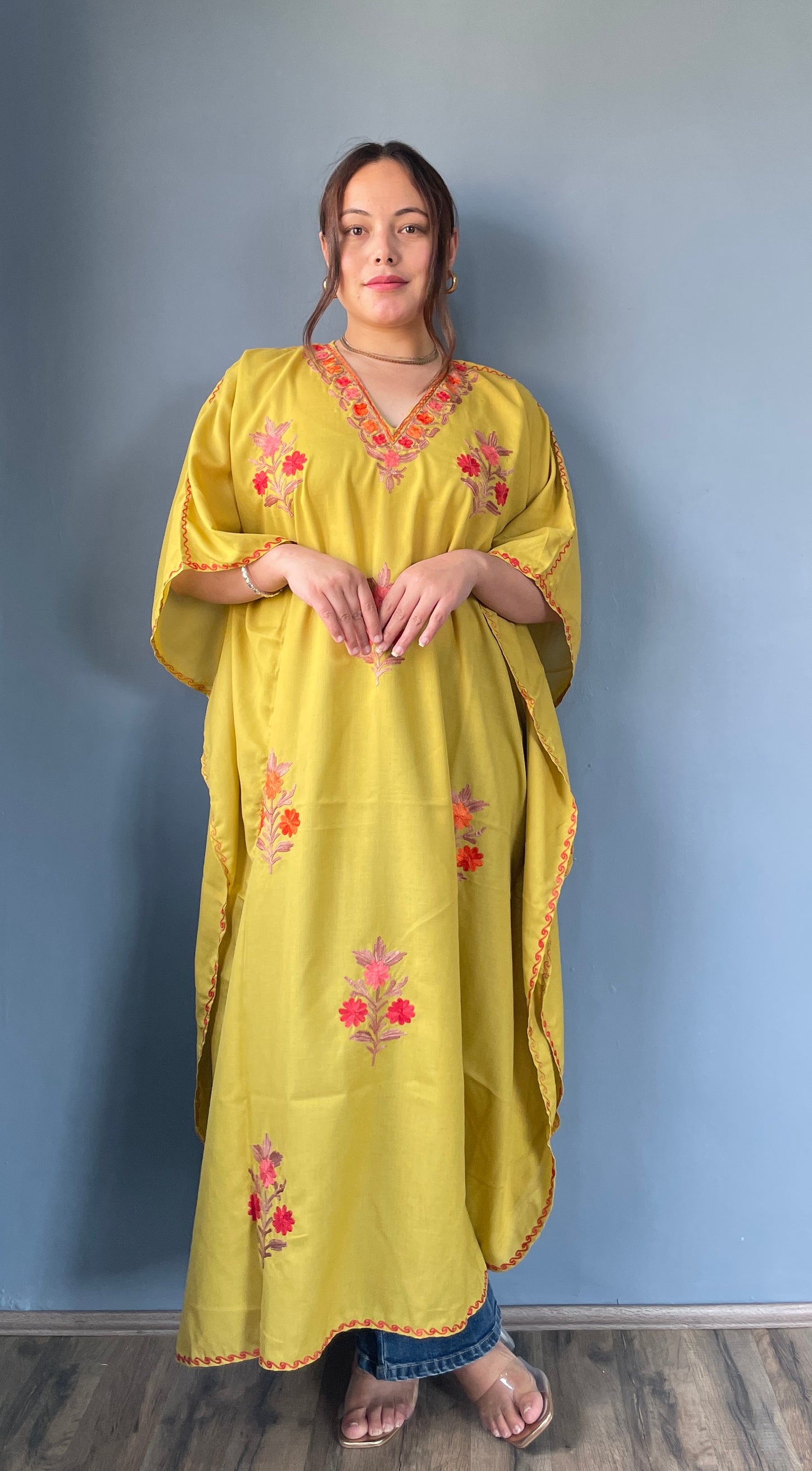 Aari Embroidered Cotton Kaftan | Light Green With Red Embroidery