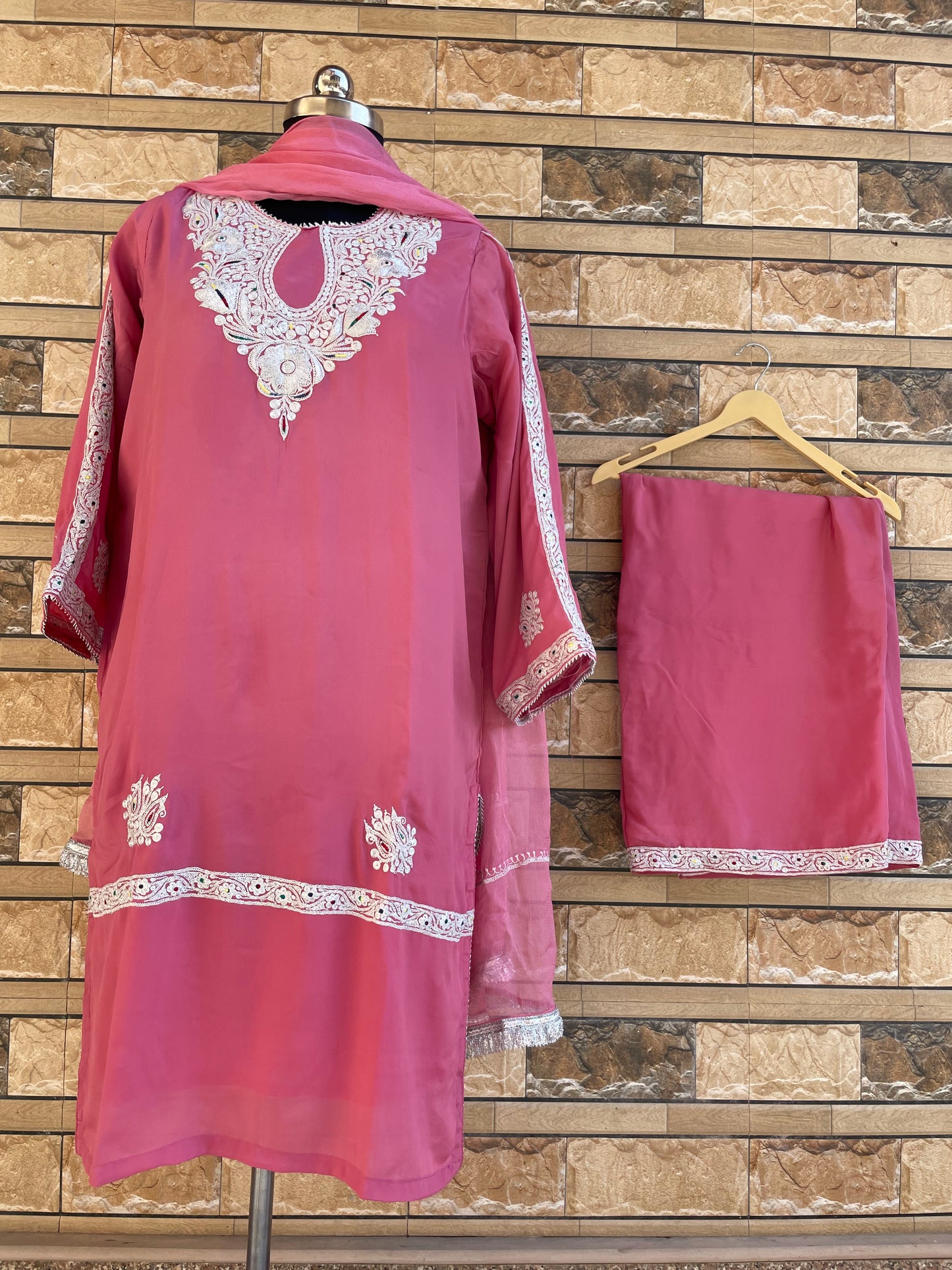 Kasheeda Crepe Suit | Mauve