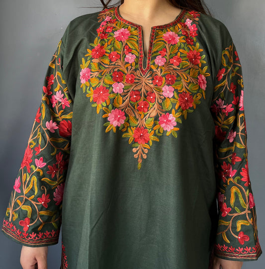 Sonzal Kurti | Olive Green With Red Embroidery