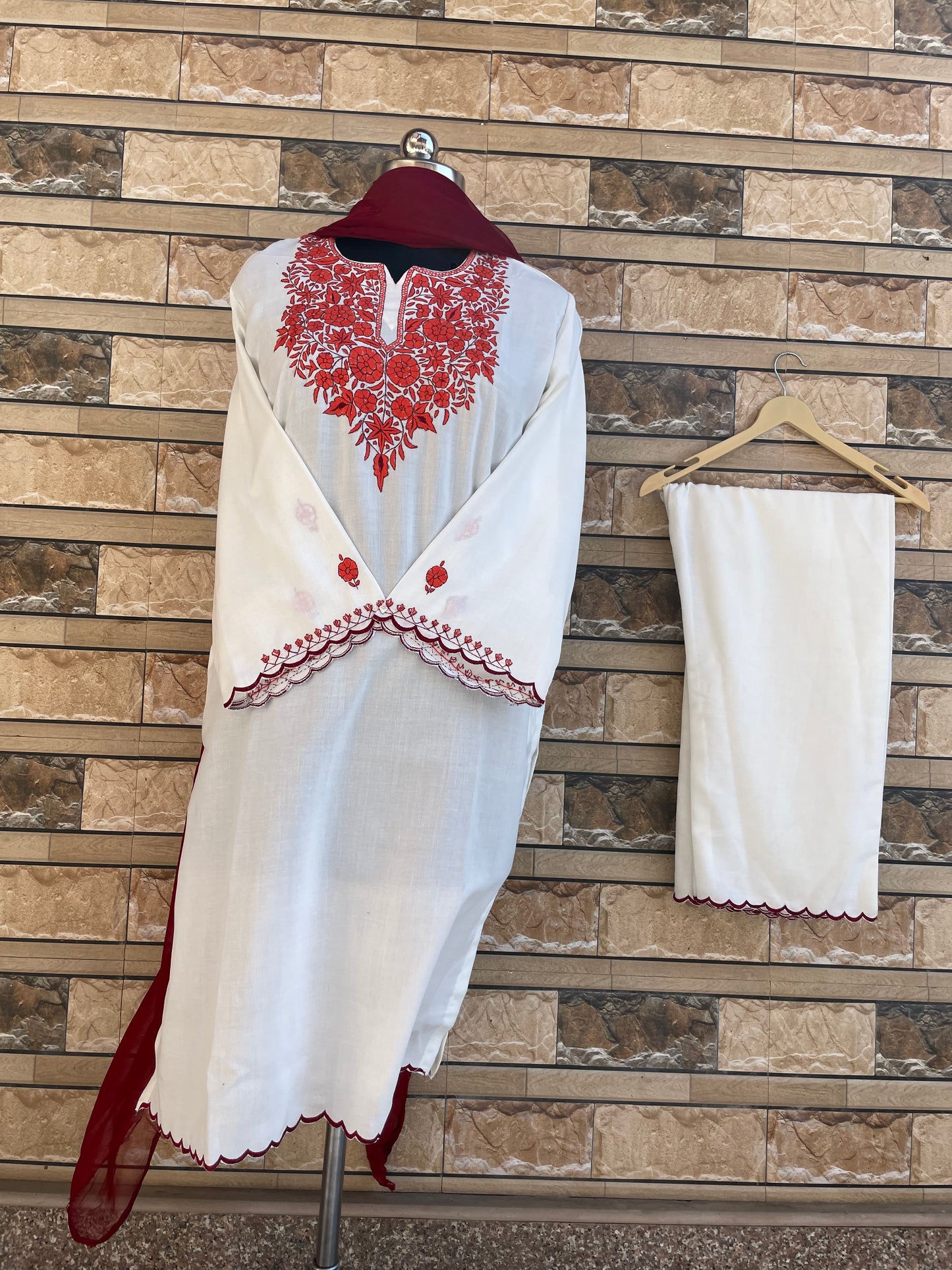 Sozni Suit | White (Red Embroidery)